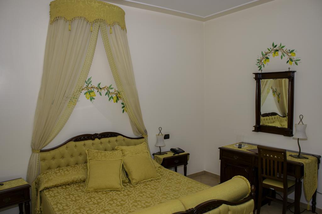 Venus Park Hotel Кастель Вольтурно Экстерьер фото