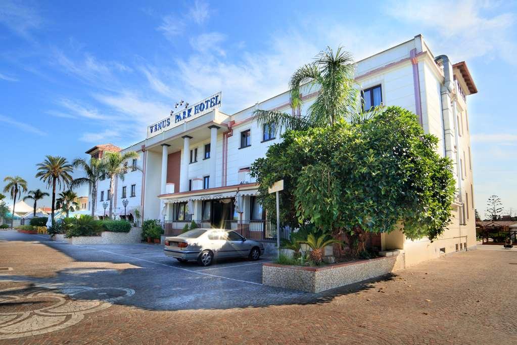 Venus Park Hotel Кастель Вольтурно Экстерьер фото
